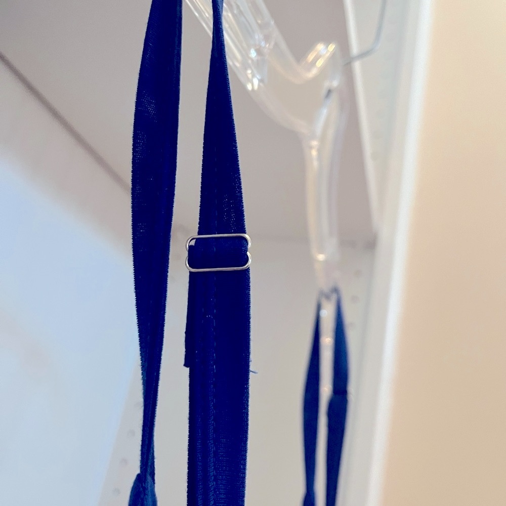 VENUS Open/Tie Back Royal Blue Maxi Dress: Size M - Picture 6 of 9